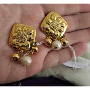 Liz Claiborne Clip On Earrings Sunflowers and Pearls Signed